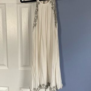 Lulu’s White Embroidered Shift Dress